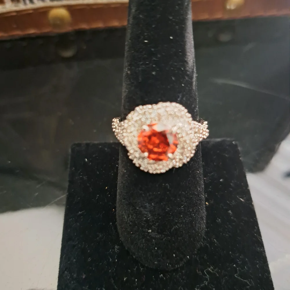 NEW RUBY RING BOMB RING SIZE 8 - Picture 3 of 5